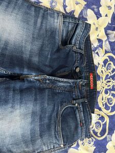 Jeans Branded Gucci For Men Orignal Used 3 4 Time