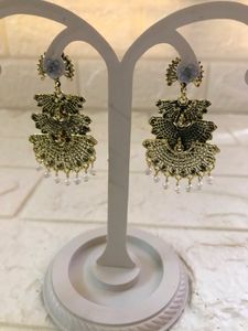 Gold &amp; Black Platted - Peacock Earring