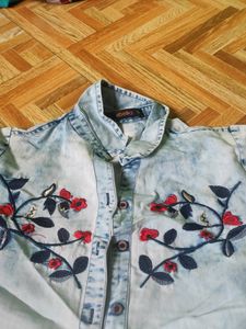 Size L ,And Brand Ebellia