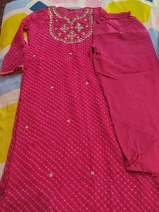 Pink Embellished Kurti Set With Pants