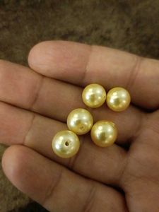 Vintage Pearl Beads - Crafting Supplies