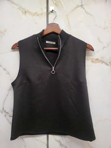 Zara Black Zip-Up Sleeveless Mock Neck Top