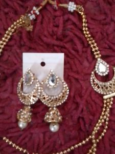 Jewellery Set . One Side Of Necklace Is Fallen But