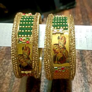 Radha Krishna Bangle Set