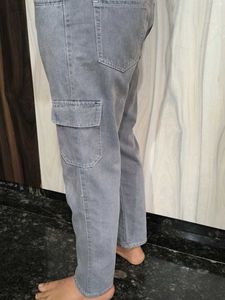 baggy pants
