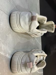 Showgo Original Casual Sneakers