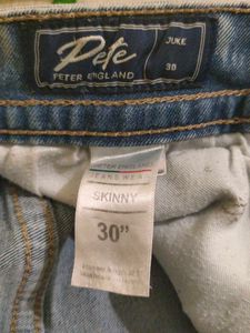 Light Wash Skinny Jeans