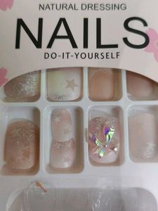 YY Kiss Natural Dressing Nails