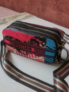 😍Beautiful Side Sling Bag
