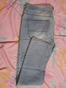 Light Wash Slim Fit Jeans