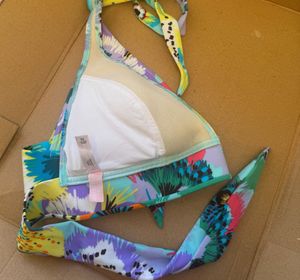 Victoria’s Secret Halter Bikini Top
