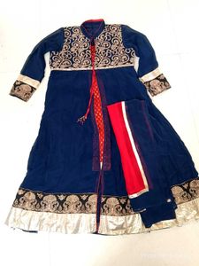 Xl Blue Embroidered Georgette Gown& Dupat