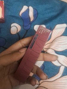 Maybelline Vinyl Ink and plum lip balm combo