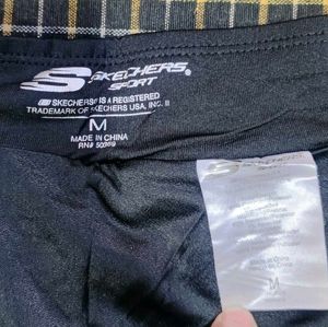 Sketchers Running Shorts 🩳 Size M