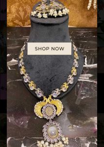 Royal Necklace and Earrings Set