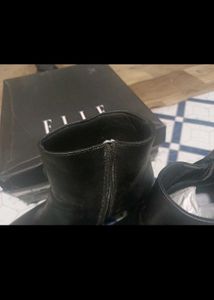 Black Boots By Elle