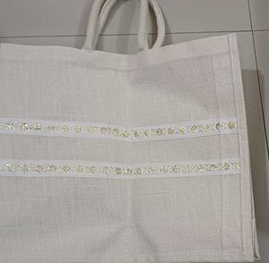 white jute bag