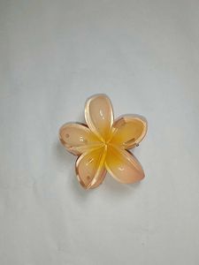 Flower Clutcher