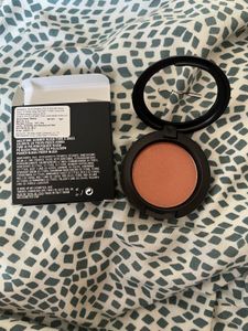 Mac Sheertone Shimmer Blush- Sunbasque