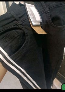 Black Jeans