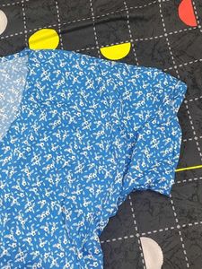 SSS Blue Floral Wrap Top