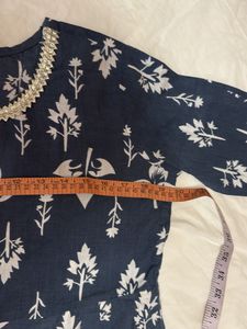 Full Length Anarkali Suit Set.
