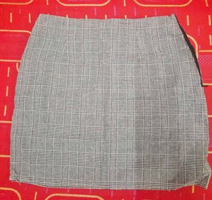 Berrylush Women Grey Bodycon Mini Skirt