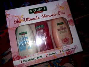 Nature&#39;s Essence Skincare combo of 3