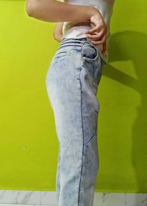 Acid Wash Jeans