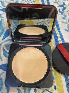 Faces Canada Compact