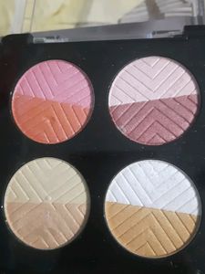 Mars 4d Shimmer Highlighter