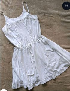 A Line Sleevless Dress