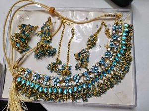 Blue stone jewelry set
