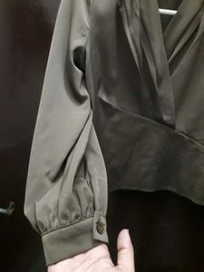 ZARA Elegant Olive Green Blouse