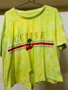 Tie-dye Graphic Tee Crop top