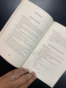 Ruskin Bond Animal Stories+Twisty Gel Crayons