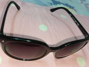 H&amp;M Classy Sunglasses 🕶️ With Case
