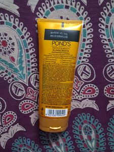 PONDS Sun Miracle Light Sunscreen