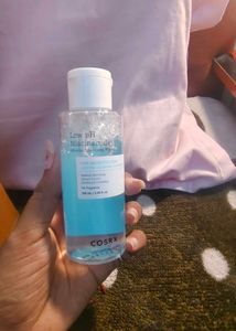 COSRX Low pH Niacinamide Cleanser