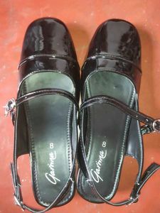 Black marry Jane heel ballerina