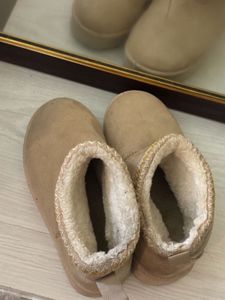 Cozy Beige Indoor Slippers