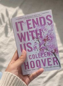 It Ends With Us - Colleen Hoover