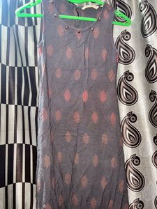 Leaf Print Sleeveless Top