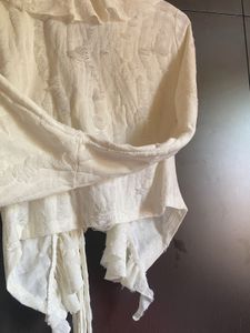 🦢Savana ruffle tie top