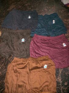 Girl Shorts