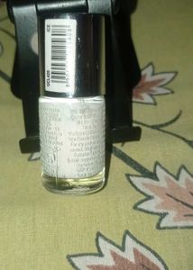 White+Nude Nail Paint