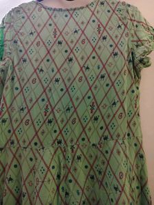 Elegant Green Kurta Set