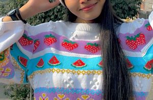 Price Dropped!!Pinteresty Woollen Top