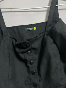 Chic Black Button-Down Peplum Tank