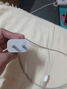 Original Apple 20W Adapter + Lightning Cable